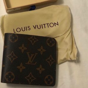 LV Wallet